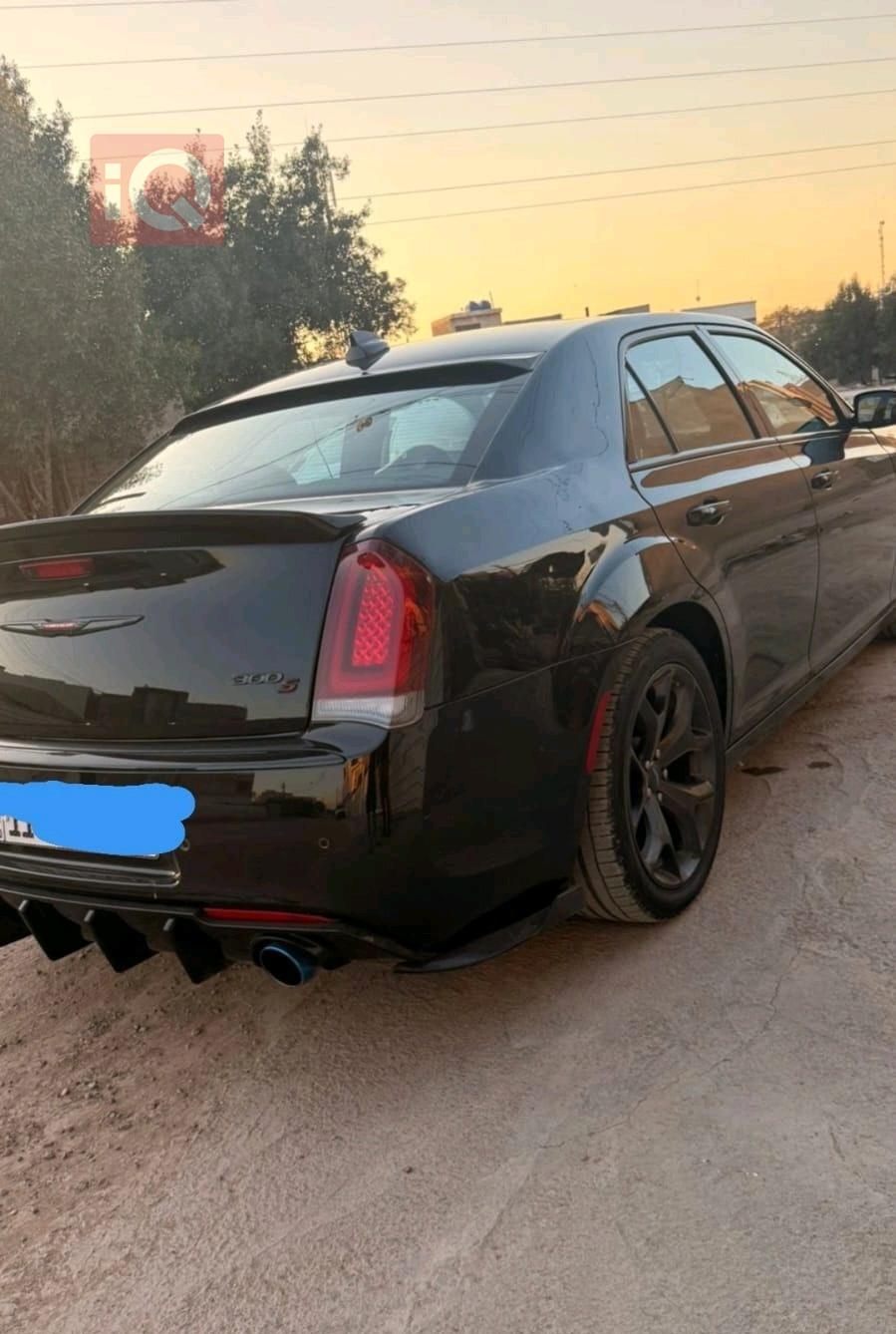 كرايسلر 300